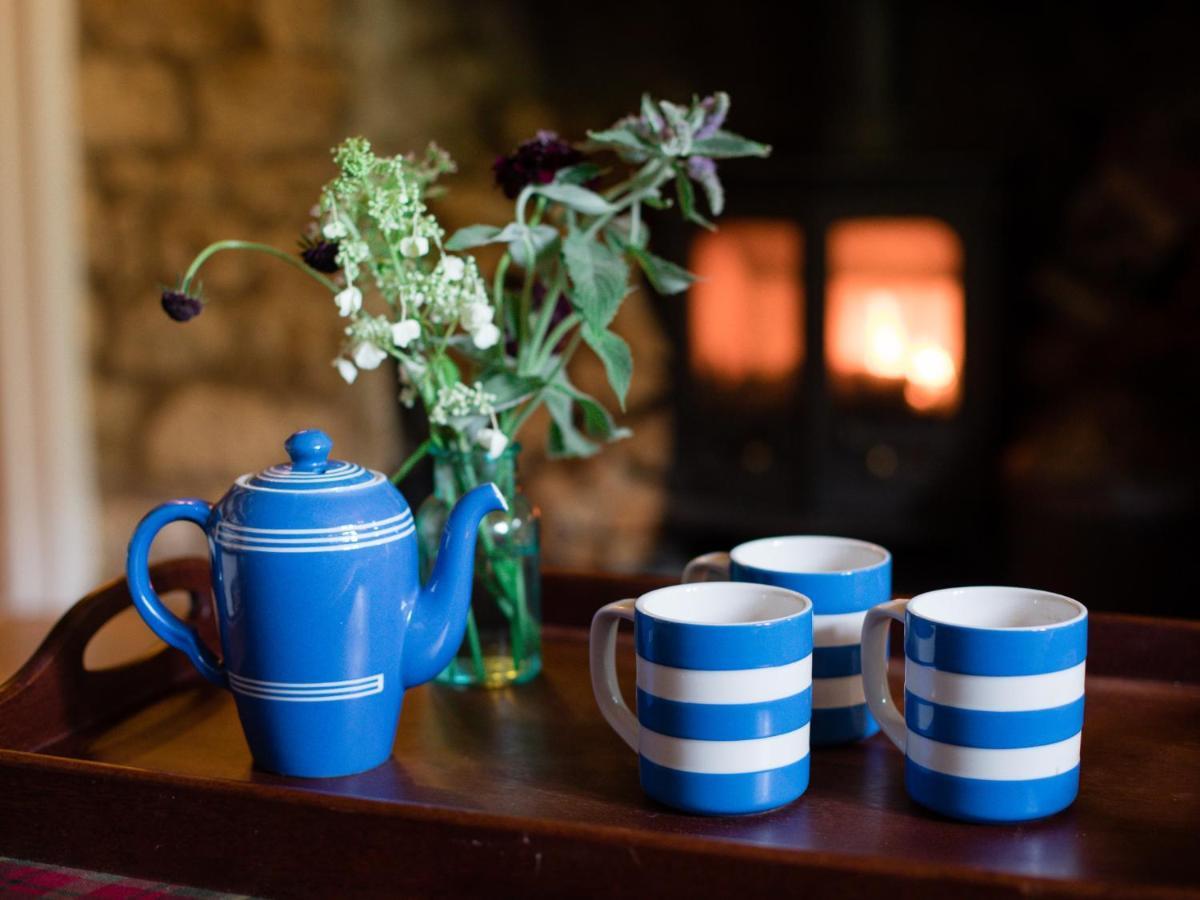 Lily Cottage Tew Εξωτερικό φωτογραφία